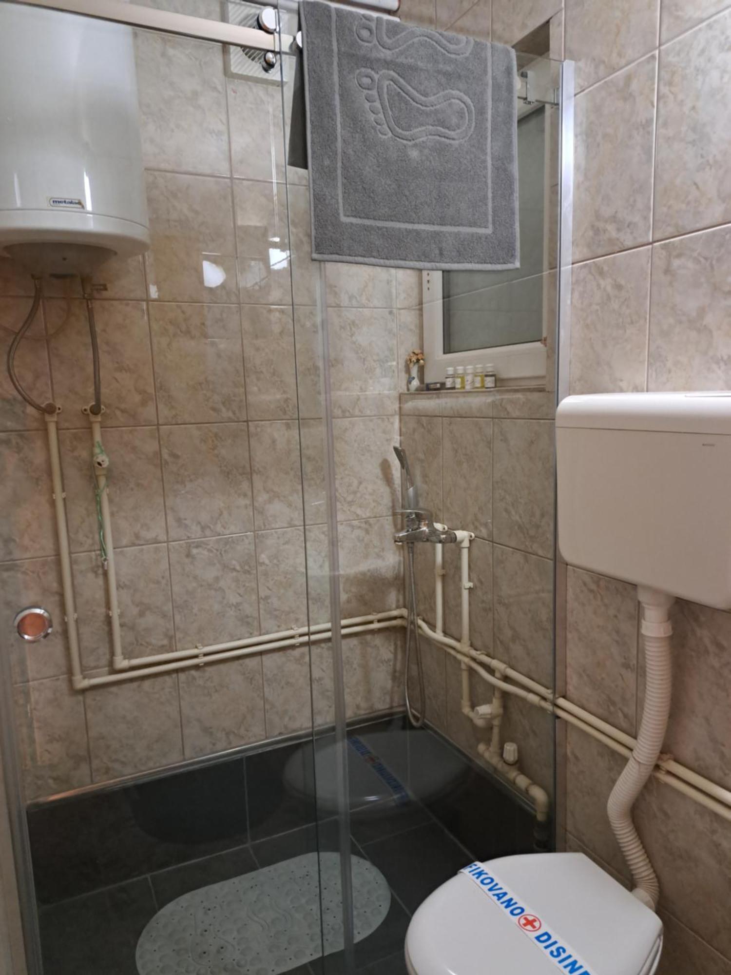 Apartman Fontana Kraljevo Ngoại thất bức ảnh