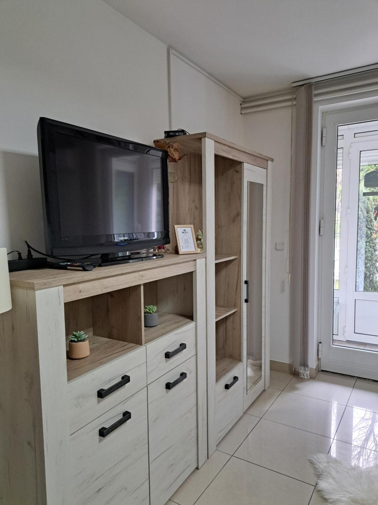 Apartman Fontana Kraljevo Ngoại thất bức ảnh