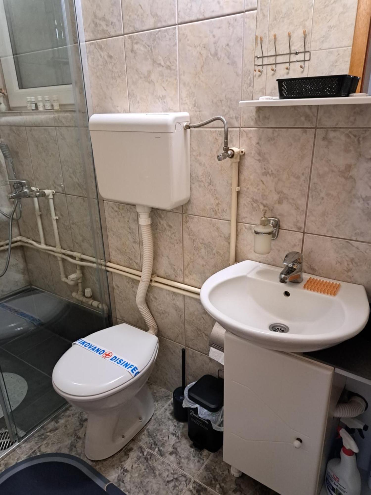 Apartman Fontana Kraljevo Ngoại thất bức ảnh